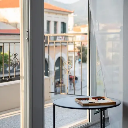 Urban Mood Каламата