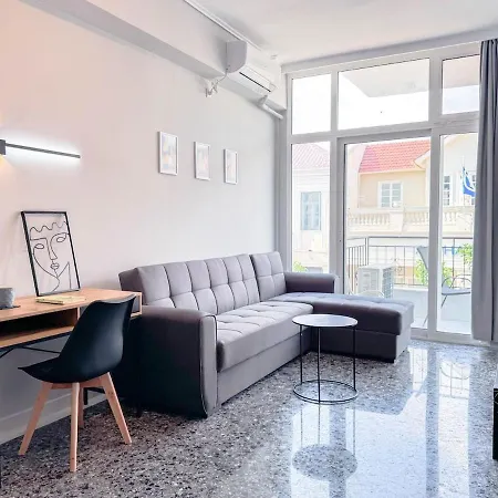 Urban Mood Apartment *